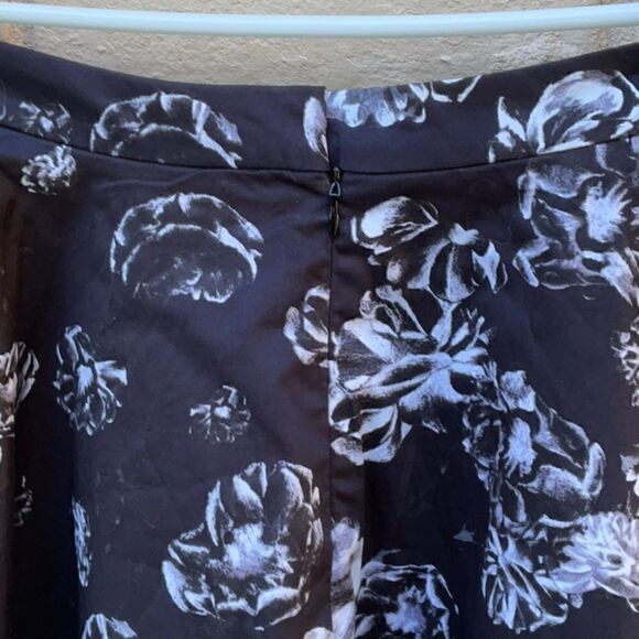 Take 50% OFF- Prabal Gurung For Target Ruffled A-Line Skirt Floral, Size-4 - Picture 8 of 8